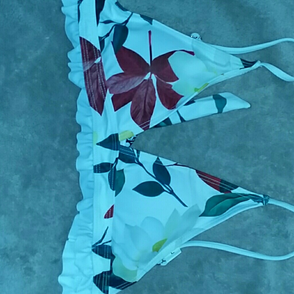 White Floral 2 Piece Swimsuit